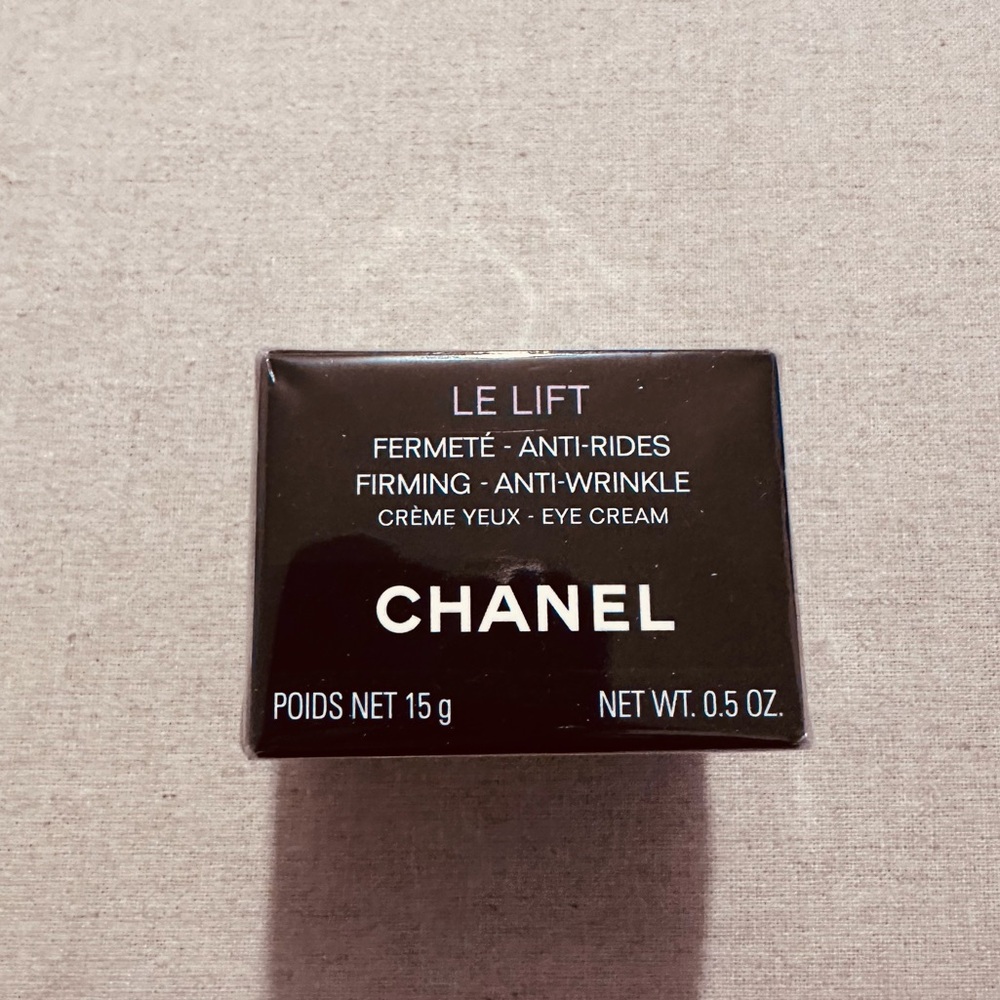 Chanel | Eye Cream | Firming Anti-Wrinkle Eye Cream - Picture 5 of 5